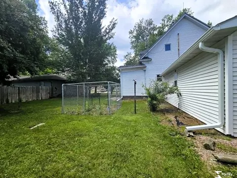 Exterior - 202 E Murray St, Shickley, NE 68436 photo 5 of 6