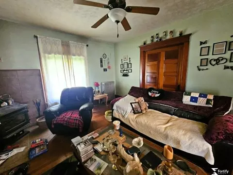 Living - 202 E Murray St, Shickley, NE 68436 photo 4 of 4
