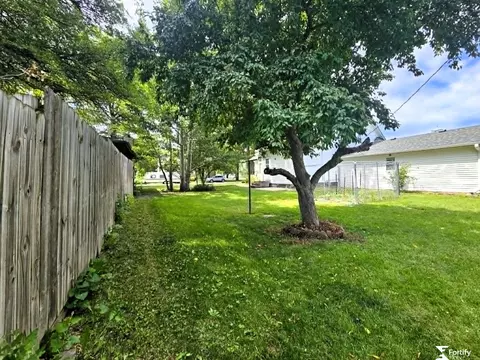 Exterior - 202 E Murray St, Shickley, NE 68436 photo 6 of 6