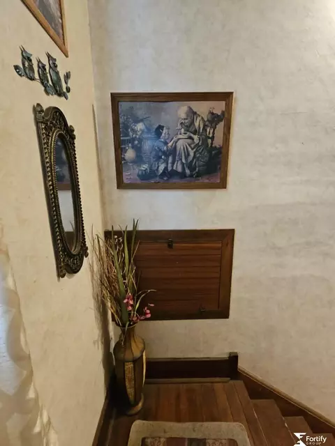 Entry Way - 202 E Murray St, Shickley, NE 68436 photo 5 of 9