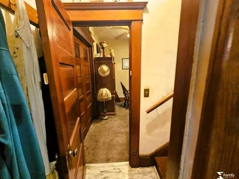 Entry Way - 202 E Murray St, Shickley, NE 68436 photo 1 of 9