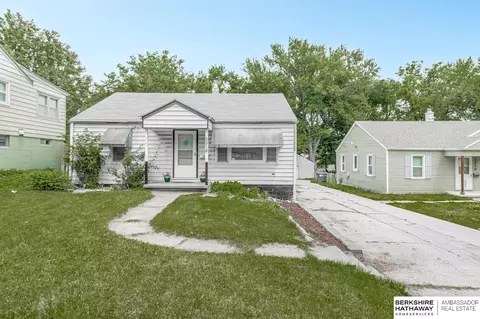 5318 Fontenelle Blvd, Omaha, NE 68111