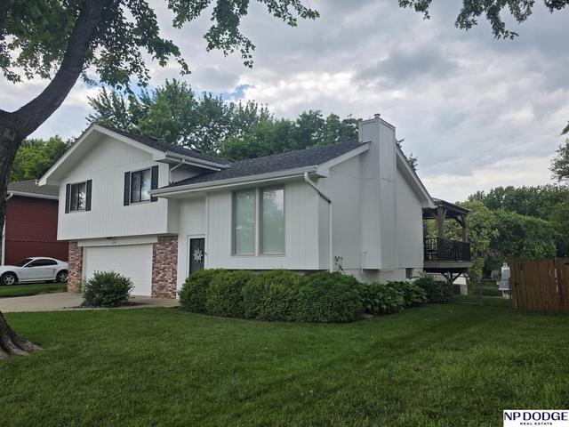 6374 S 136 St, Omaha, NE 68137
