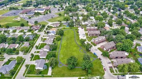 B Ridgehaven Court #OUT B, Lincoln, NE 68505