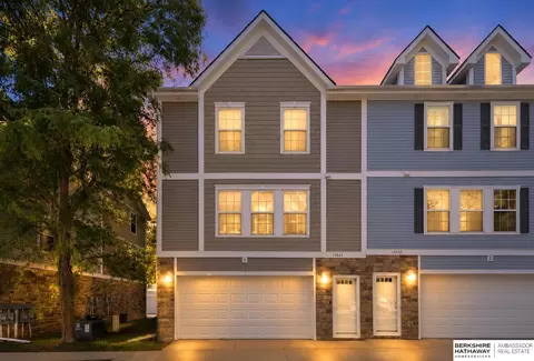 14663 Boyd Plz, Omaha, NE 68116