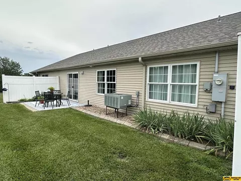 Exterior - 502 Spring View Cir, Beatrice, NE 68310 photo 3 of 3