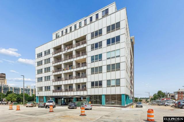 3000 Farnam St #8F, Omaha, NE 68131