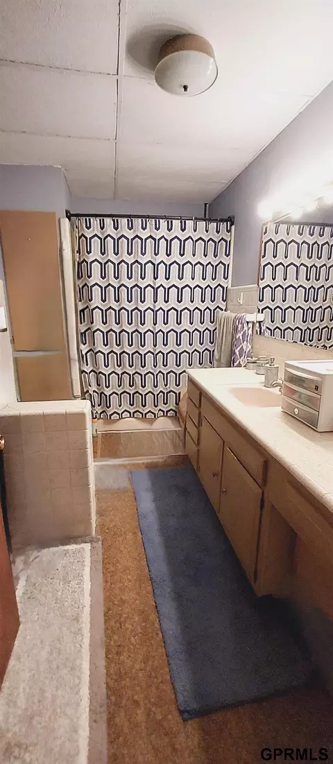 Bath - 105 Haley St E, Modale, IA 51556 photo 1 of 1