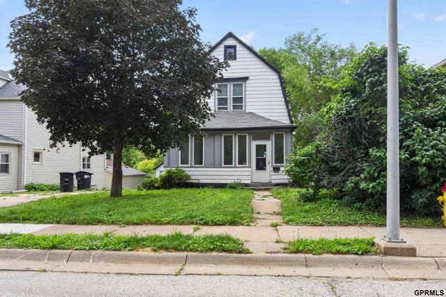624 N 41st St, Omaha, NE 68131