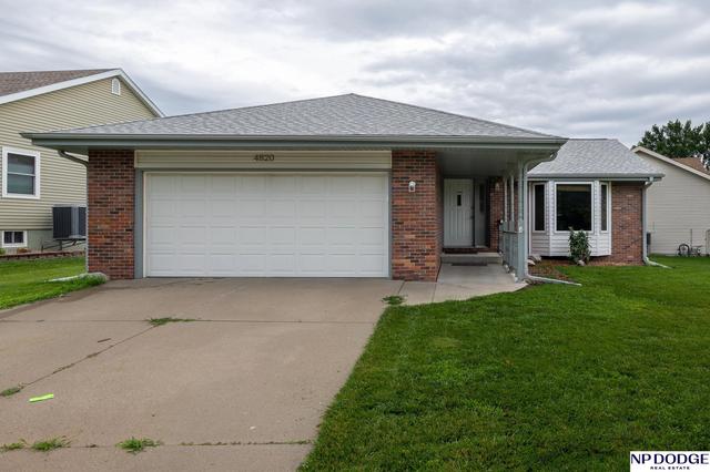 4820 Bunker Hill Rd, Lincoln, NE 68521