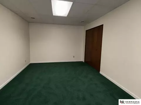 2304 High St, Beatrice, NE 68310