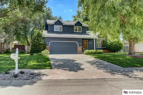 13065 Jefferson Cir, Omaha, NE 68137