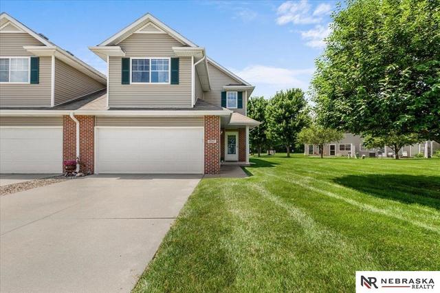 17517 Franklin Plz, Omaha, NE 68118