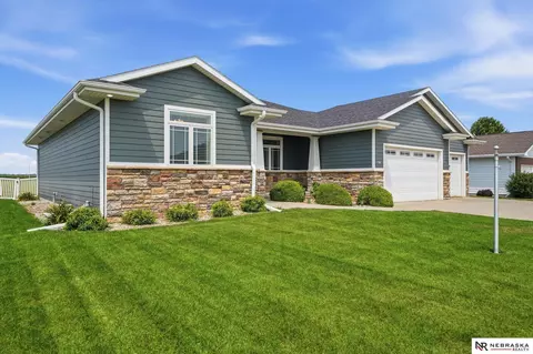 Exterior - 134 Maple St, Seward, NE 68434 photo 3 of 12