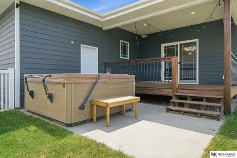 Exterior - 134 Maple St, Seward, NE 68434 photo 8 of 12