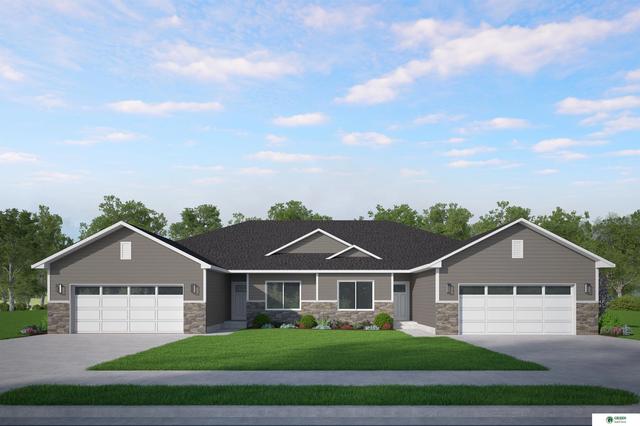 1824 N Maine Ave, York, NE 68467