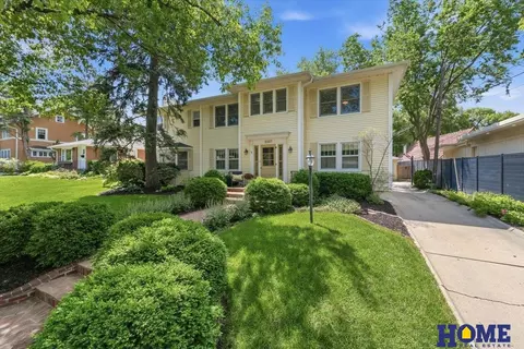 2927 Plymouth Ave, Lincoln, NE 68502