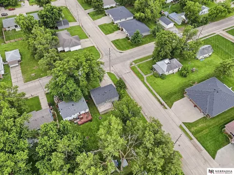 View/Area - 1700 Monroe St, Beatrice, NE 68310 photo 2 of 2