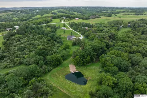 21587 Goode Ave, Glenwood, IA 51534