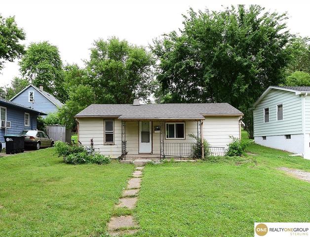 4048 Curtis Ave, Omaha, NE 68111