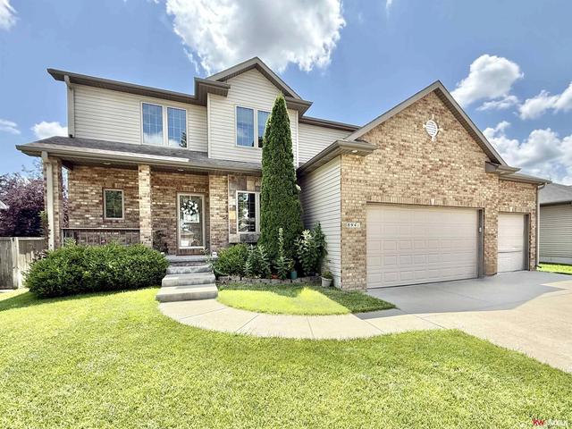8941 Garland St, Lincoln, NE 68505