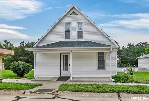 630 S 4 St, Eagle, NE 68347