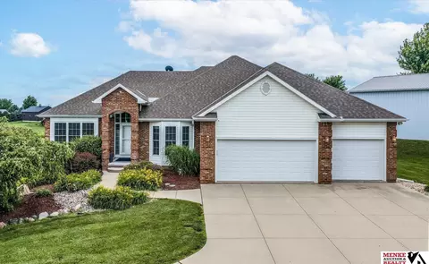 3375 Prairie N Cir, Logan, IA 51546