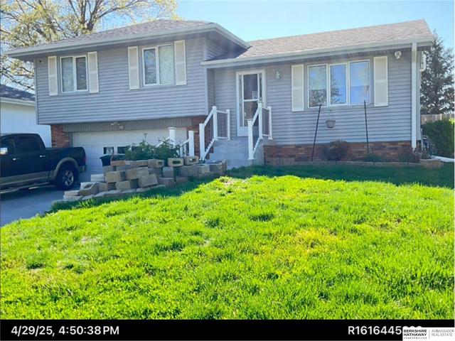 6318 S 153rd St, Omaha, NE 68137