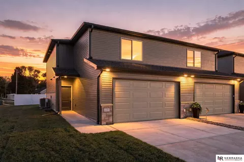 10701 N 149th St, Waverly, NE 68462