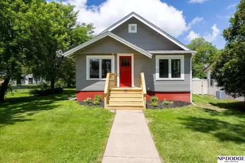 914 4th St, Milford, NE 68405