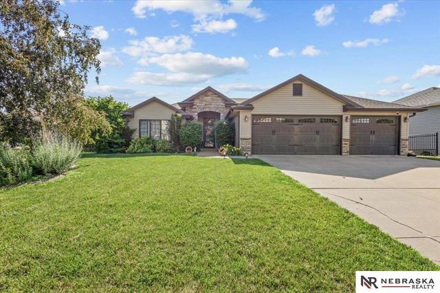 7530 Sonatta Ct, Lincoln, NE 68516