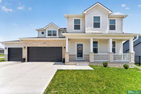 12103 S 208th Ave, Gretna, NE 68028