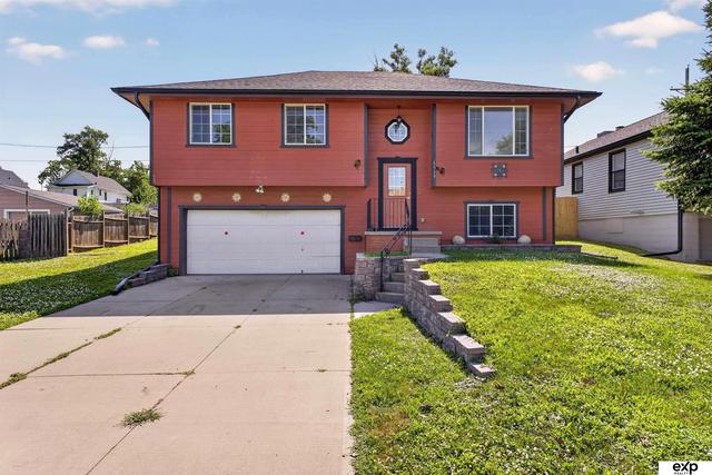 6519 S 32 St, Omaha, NE 68107