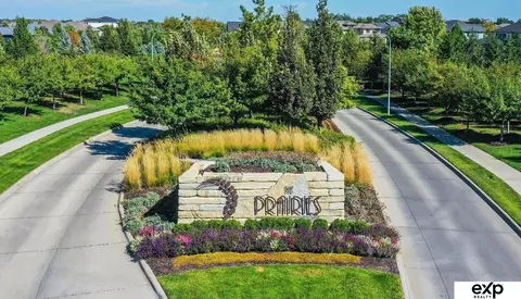 2373 S 220th Ave, Elkhorn, NE 68022