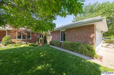 6703 Hawkins Bnd, Lincoln, NE 68516