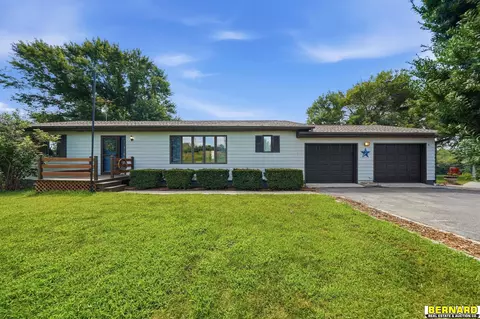 6656 K Rd, Nebraska City, NE 68410
