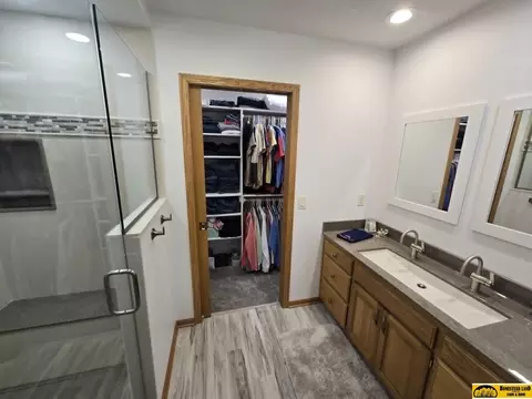613 Springview Cir, Beatrice, NE 68310 photo 10