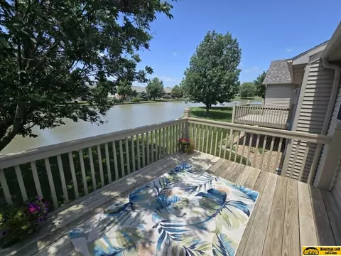 613 Springview Cir, Beatrice, NE 68310 photo 24