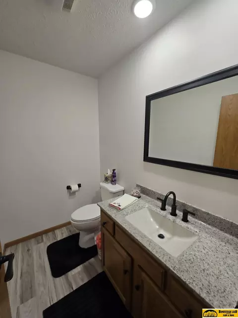 613 Springview Cir, Beatrice, NE 68310 photo 14