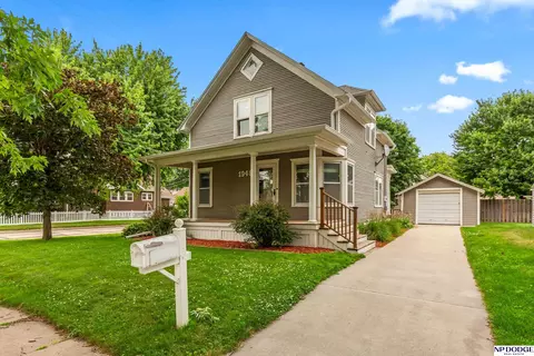 1948 N Park Ave, Fremont, NE 68025