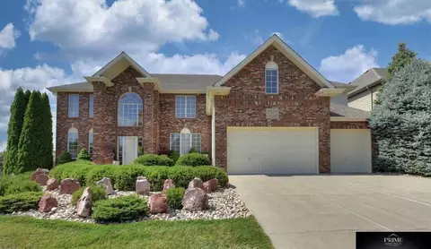 936 S 181 St, Elkhorn, NE 68022