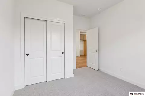 Bedroom - 17612 Scott St, Bennington, NE 68007 photo 3 of 8