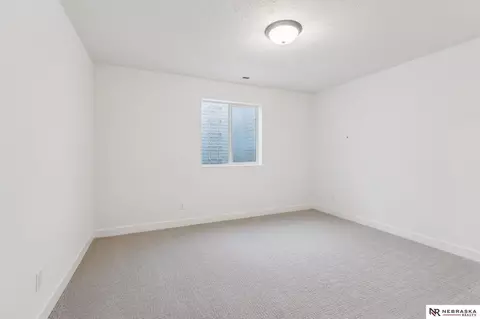 Bedroom - 17612 Scott St, Bennington, NE 68007 photo 8 of 8