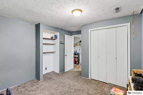 Bedroom - 17705 SW 25th St, Martell, NE 68404 photo 2 of 7