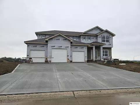 11110 N 172 St, Bennington, NE 68007