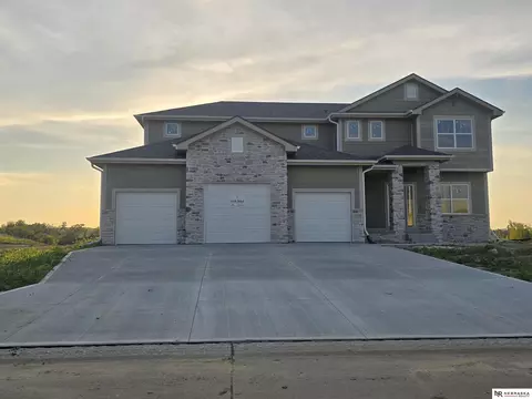 11110 N 172 St, Bennington, NE 68007