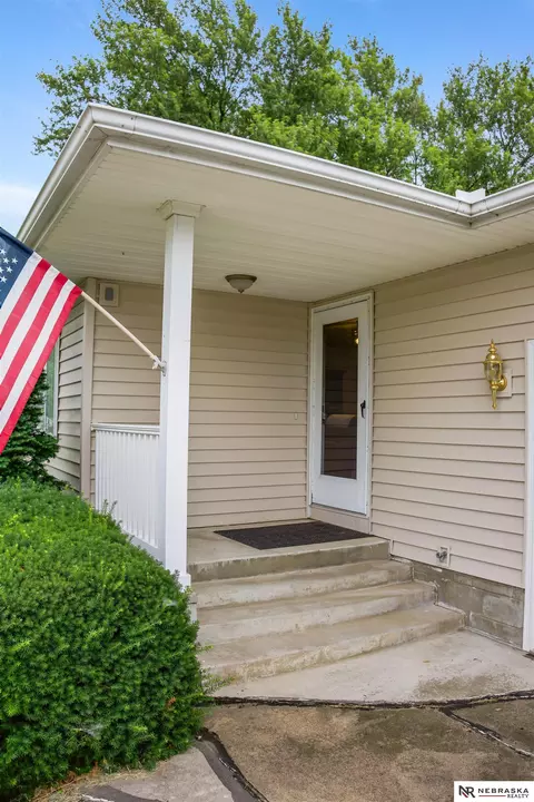925 Diamond St, Lyons, NE 68038 photo 2