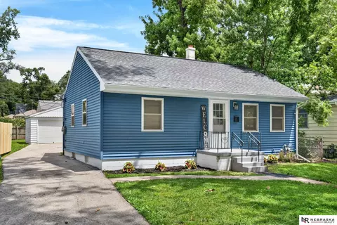 3730 Himebaugh Ave, Omaha, NE 68111