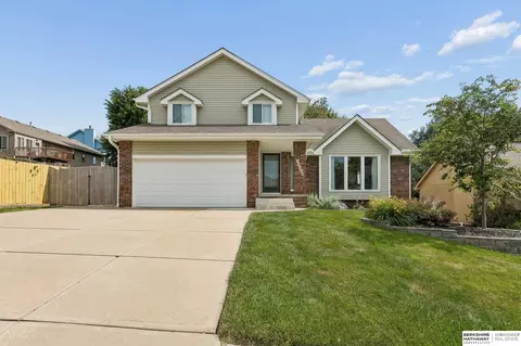 10409 Newport Ave, Omaha, NE 68122