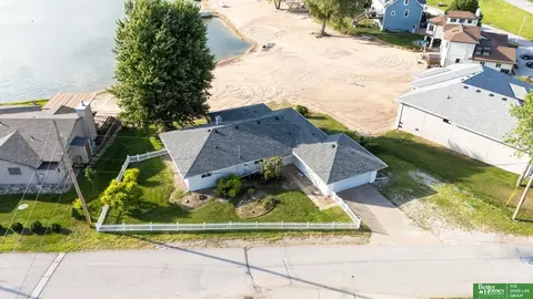 2702 Annabelle Dr, Bellevue, NE 68123